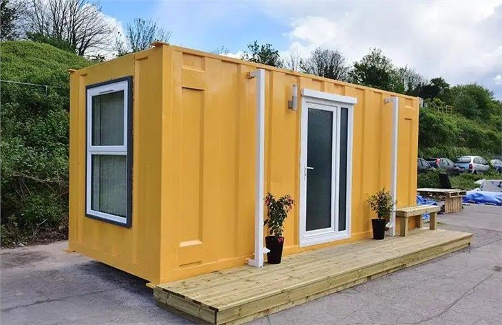 Container Reception Center